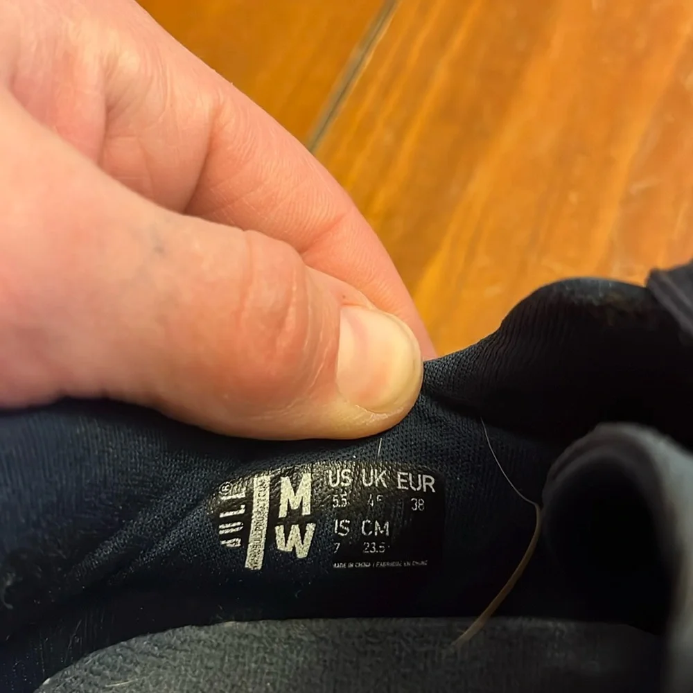 NOBULL Sneakers - Picture 7 of 7